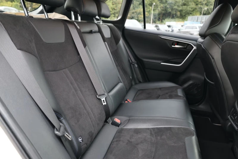 Toyota Rav4 2.5HEV/4WD/218HP/JBL/BSA/CARPLAY/L.ASS/DAB/874fpr, снимка 16 - Автомобили и джипове - 52212680