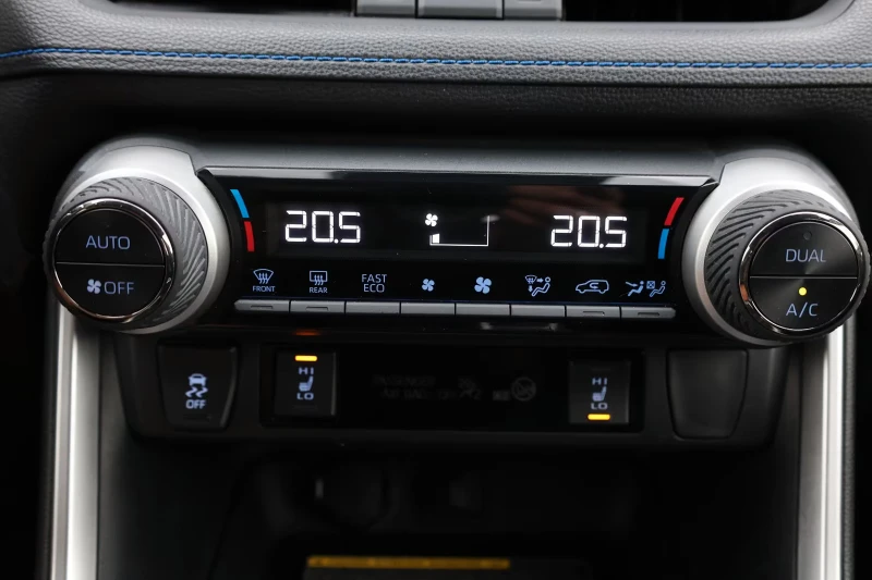 Toyota Rav4 2.5HEV/4WD/218HP/JBL/BSA/CARPLAY/L.ASS/DAB/874fpr, снимка 14 - Автомобили и джипове - 52212680