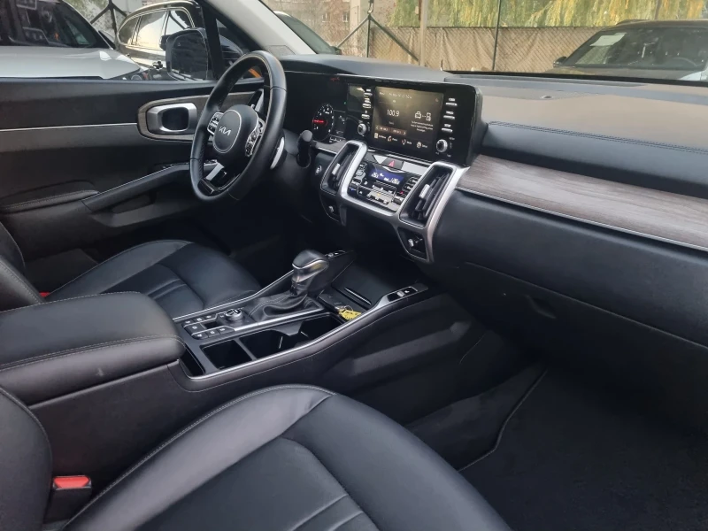 Kia Sorento 2.5 Turbo EX* AWD, снимка 14 - Автомобили и джипове - 52415325