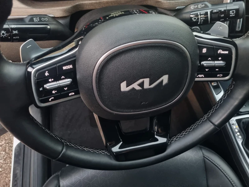 Kia Sorento 2.5 Turbo EX* AWD, снимка 10 - Автомобили и джипове - 52415325