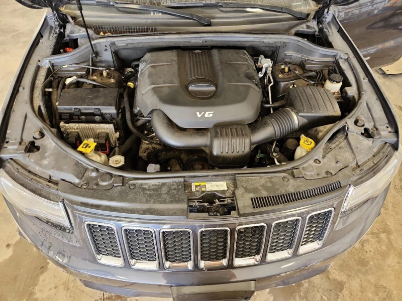 Jeep Grand cherokee OVERLAND* 8ZF* DISTRONIC* HARMAN* ПАНО, снимка 12 - Автомобили и джипове - 52416551