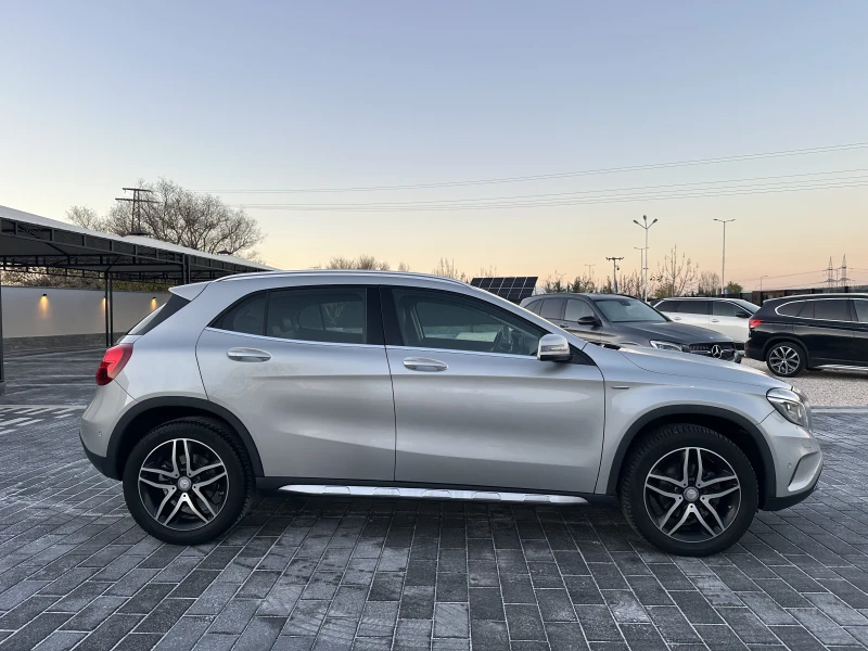 Mercedes-Benz GLA 200 d 136к.с ACTIVITY EDITION* НОВ* FULL SERVICE, снимка 4 - Автомобили и джипове - 52736177