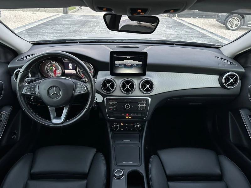 Mercedes-Benz GLA 200 d 136к.с ACTIVITY EDITION* НОВ* FULL SERVICE, снимка 9 - Автомобили и джипове - 52736177