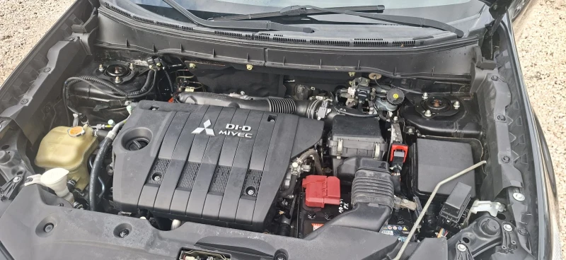 Mitsubishi ASX 1, 8 DI-D MIVEC, снимка 12 - Автомобили и джипове - 53392952