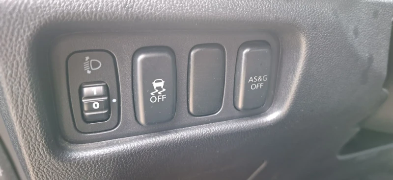 Mitsubishi ASX 1, 8 DI-D MIVEC, снимка 9 - Автомобили и джипове - 53392952