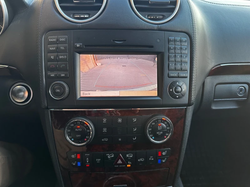 Mercedes-Benz GL 500 AMG Grand Edition, снимка 10 - Автомобили и джипове - 53433537