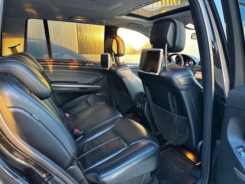 Mercedes-Benz GL 500 AMG Grand Edition, снимка 14 - Автомобили и джипове - 53433537