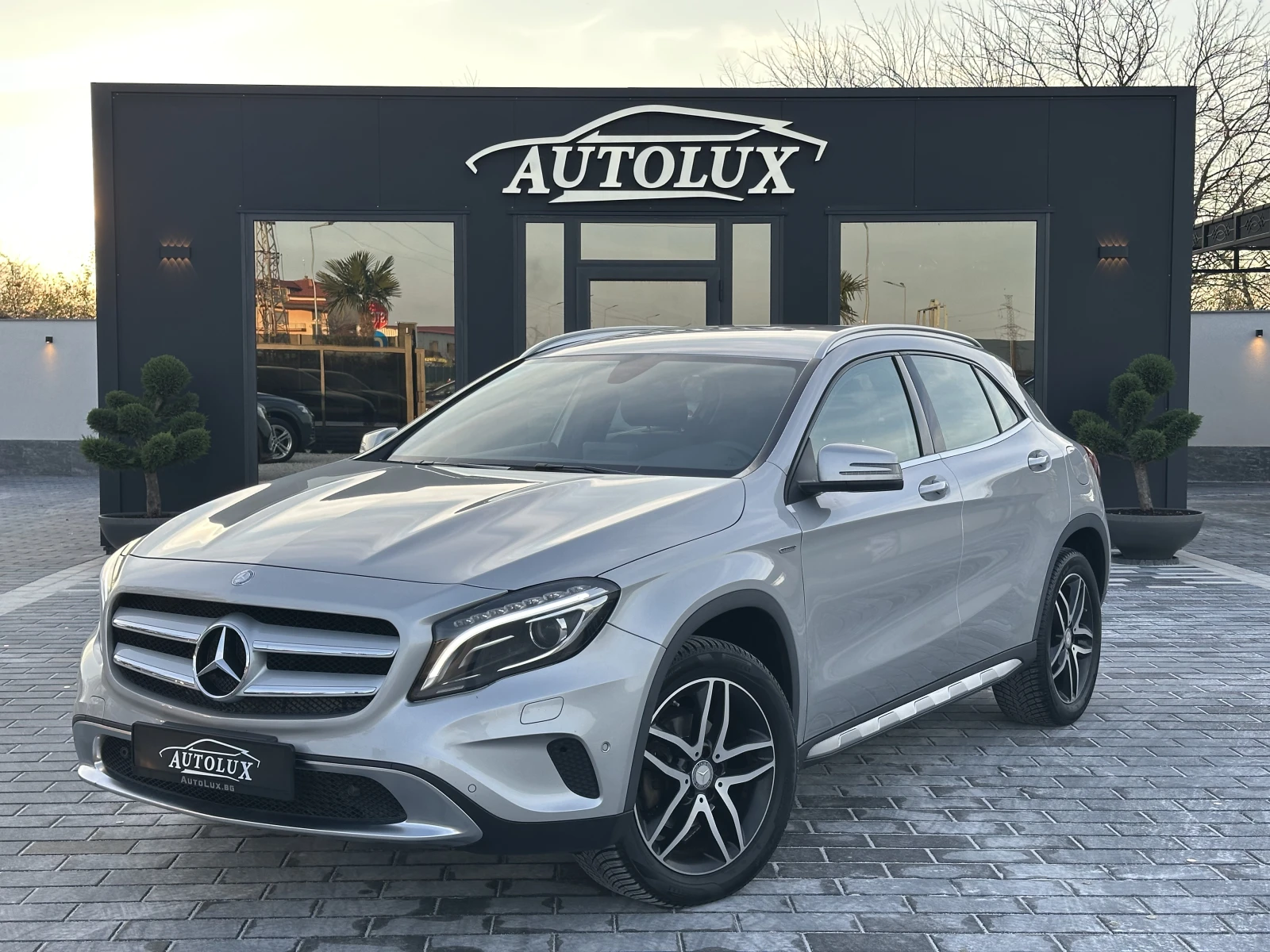 Mercedes-Benz GLA 200 d 136к.с ACTIVITY EDITION* НОВ* FULL SERVICE, снимка 1