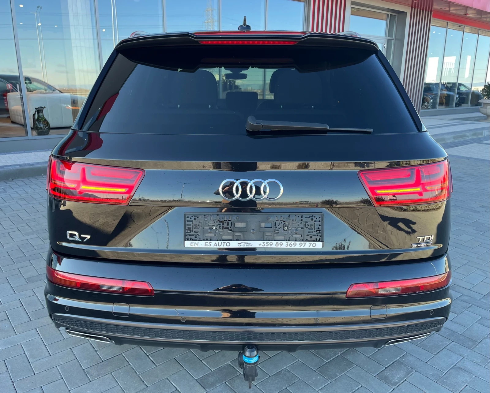 Audi Q7 3.0TDI S line 7мест - изображение 5