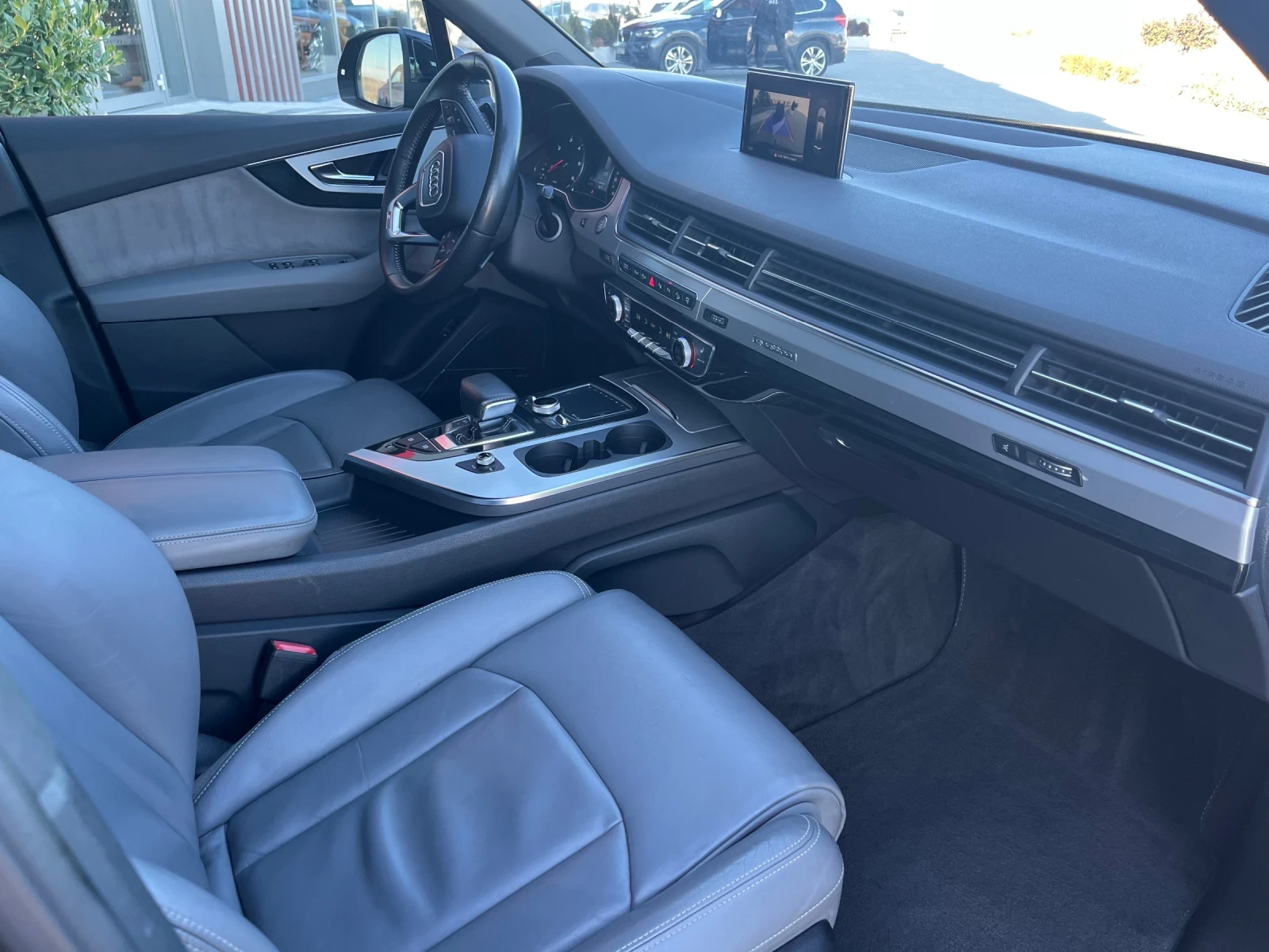 Audi Q7 3.0TDI S line 7мест - изображение 8