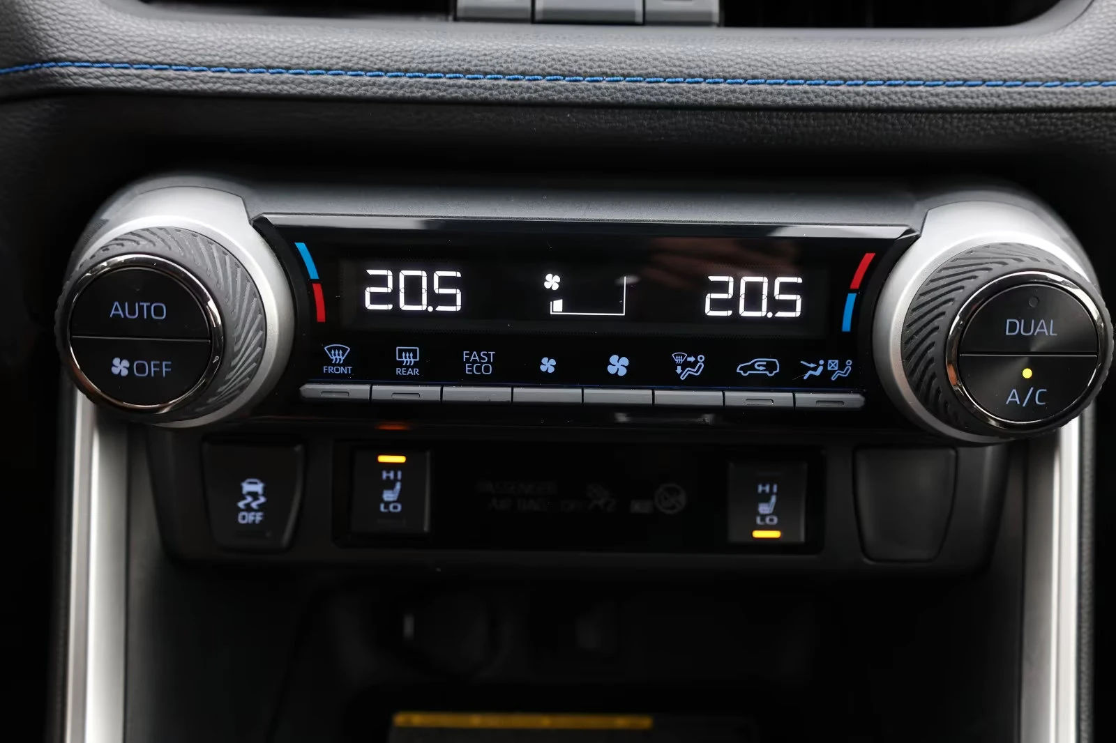 Toyota Rav4 2.5HEV/4WD/222HP/JBL/BSA/CARPLAY/L.ASS/DAB/874f | Mobile.bg   14