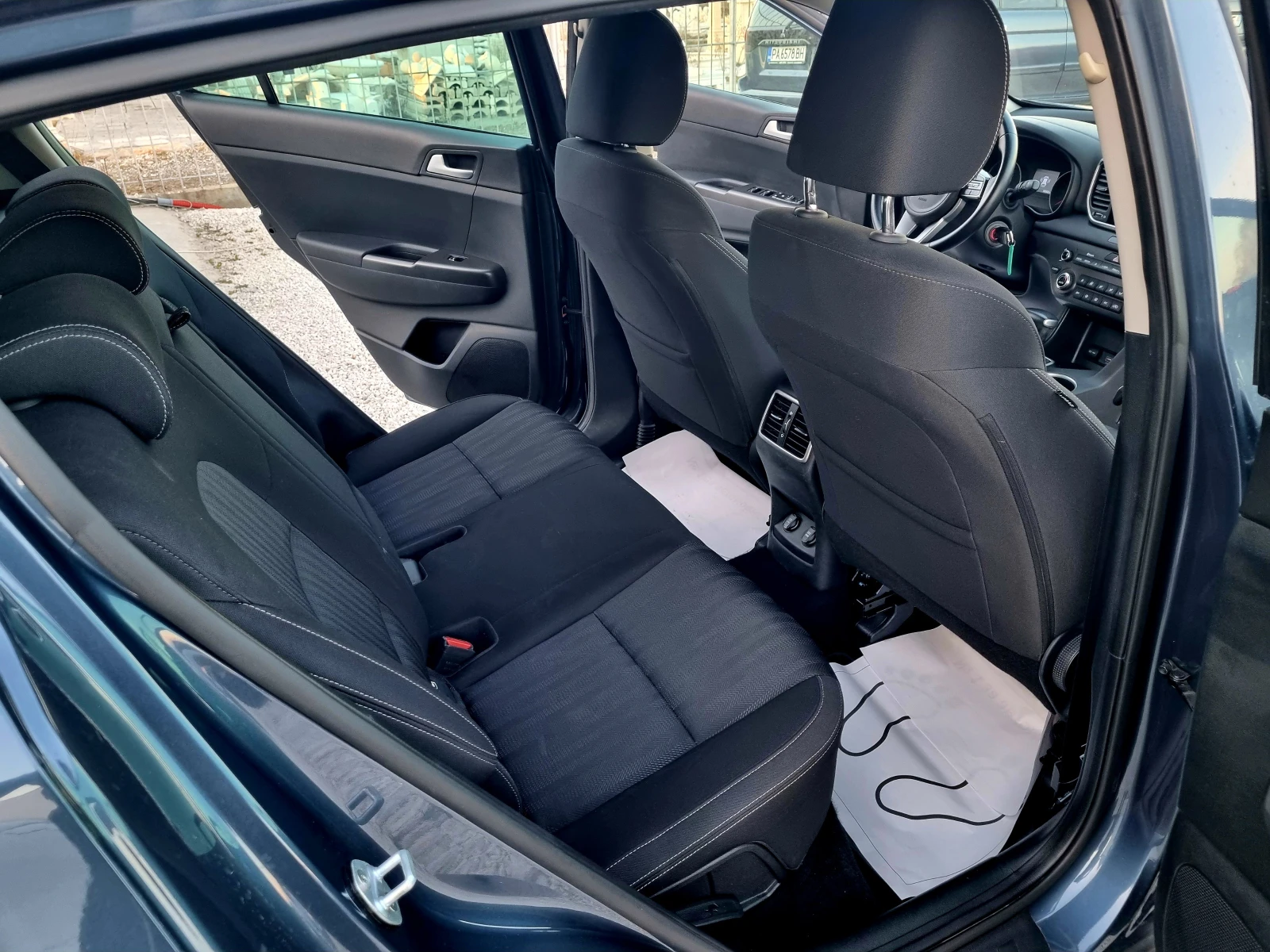 Kia Sportage 1.6CDTI Gt-Line Evro6d, снимка 15 - Автомобили и джипове - 53523620