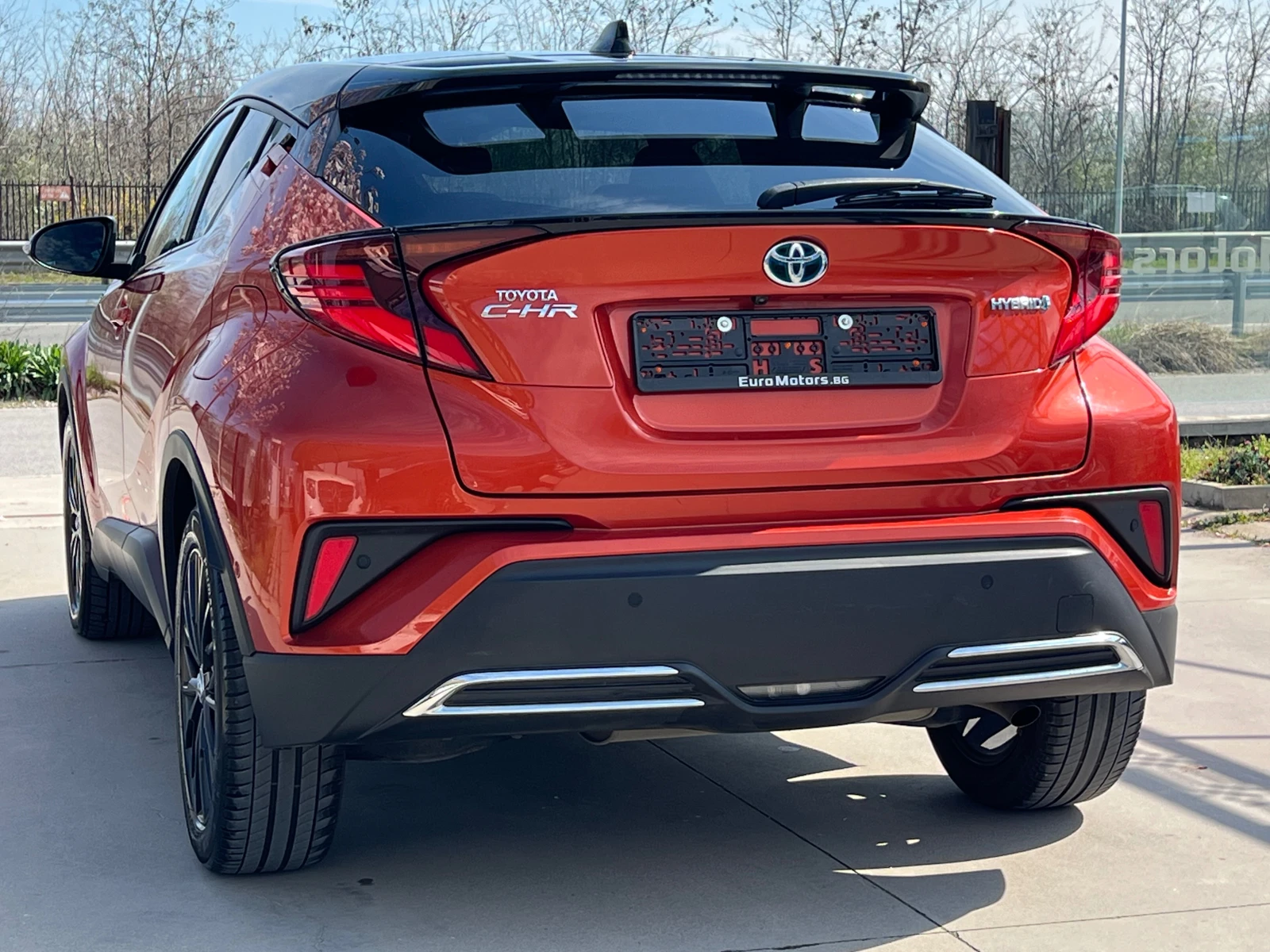 Toyota C-HR 2.0HYBRID, STYLE, LED, DISTR, NAVI+ CAMERA, KEY-GO, снимка 6 - Автомобили и джипове - 54057723