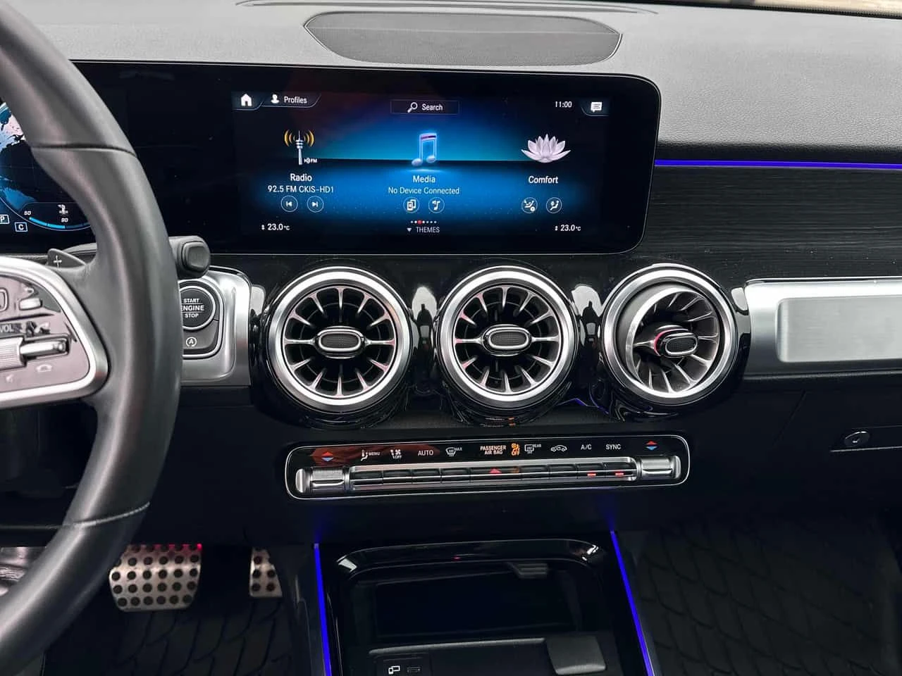 Mercedes-Benz GLB 250 Night Pack/360 CAM/ПАНОРАМА/3rd ROW SEATS, снимка 9 - Автомобили и джипове - 54071930