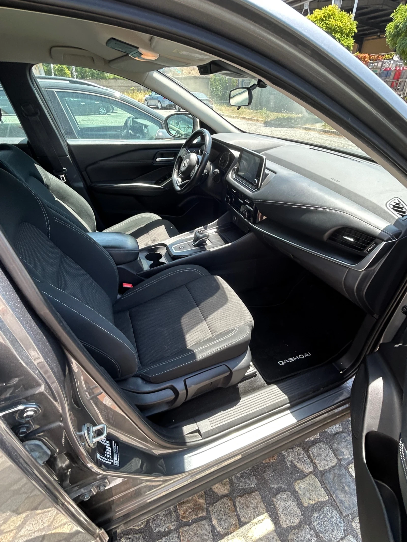 Nissan Qashqai, снимка 2 - Автомобили и джипове - 55094089