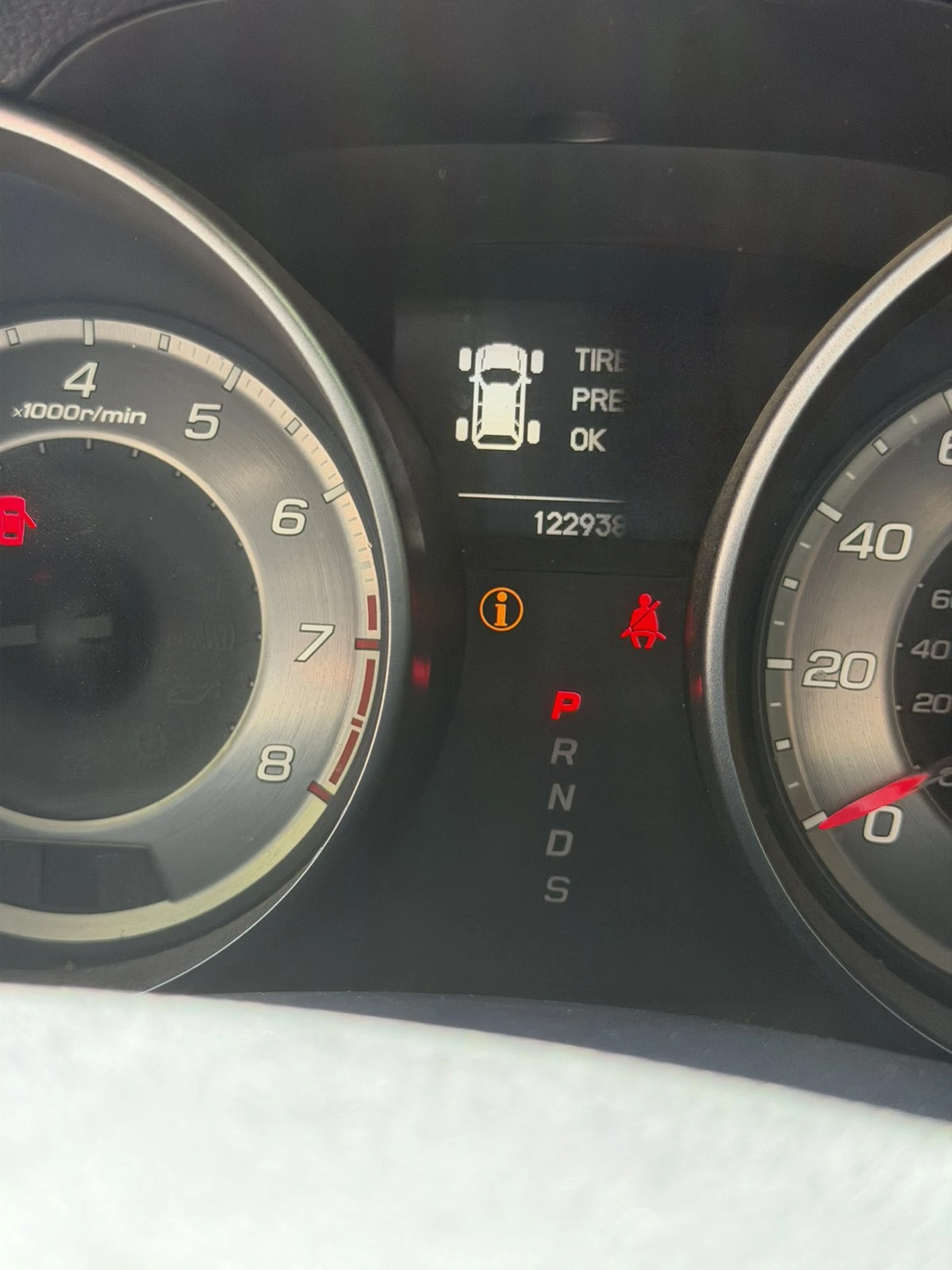 Acura Mdx, снимка 10 - Автомобили и джипове - 55811622