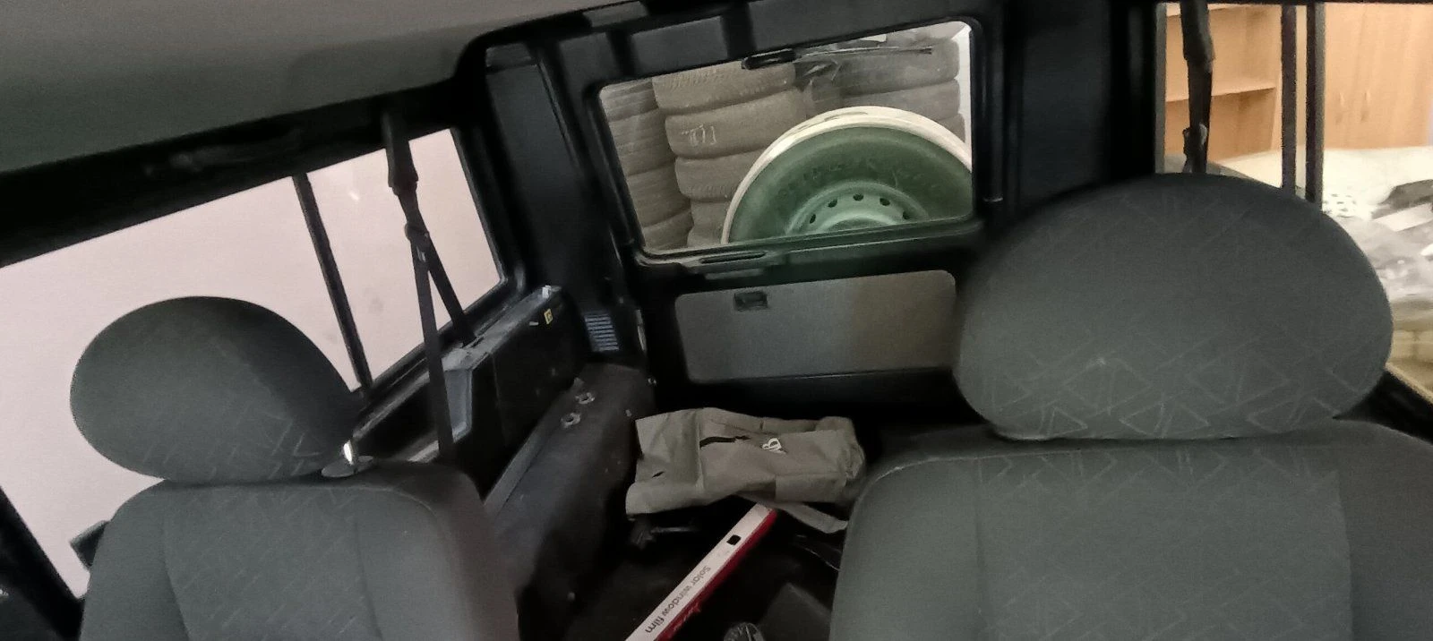 Mercedes-Benz G 230, снимка 4 - Автомобили и джипове - 56099492