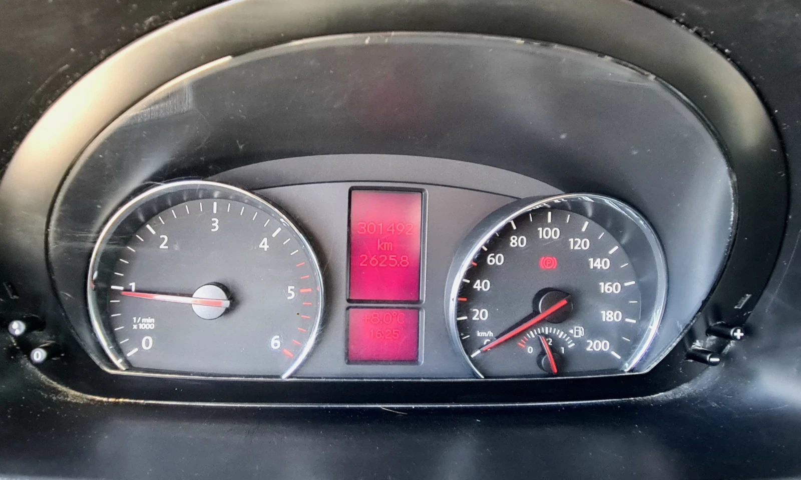 VW Crafter 2.0 TDI, снимка 16 - Бусове и автобуси - 54156020