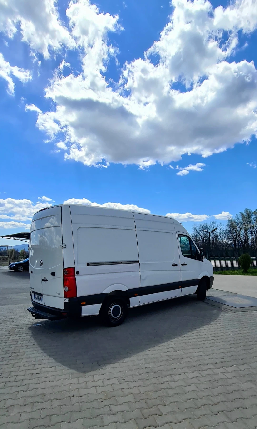 VW Crafter 2.0 TDI, снимка 7 - Бусове и автобуси - 54156020