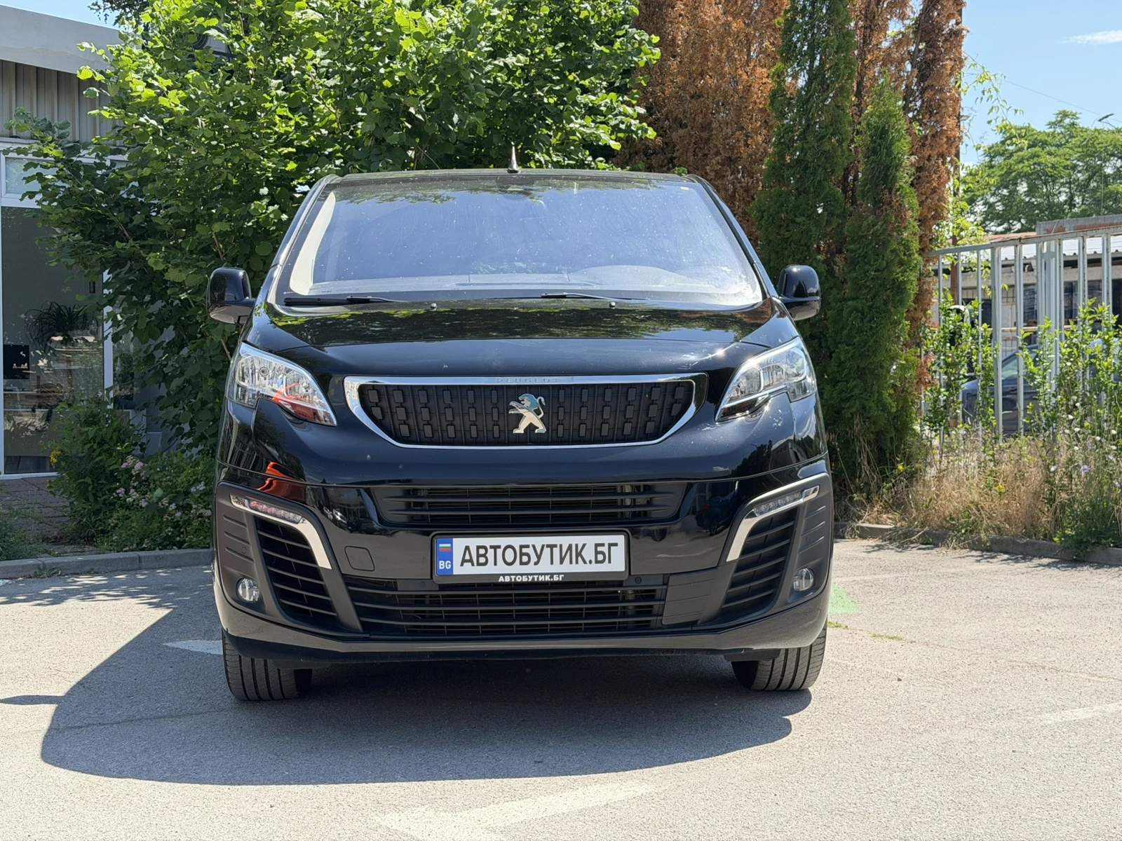 Peugeot Traveller e-TRAVELLER/8 МЕСТА/360/FAST CHARGE, снимка 2 - Бусове и автобуси - 54953908
