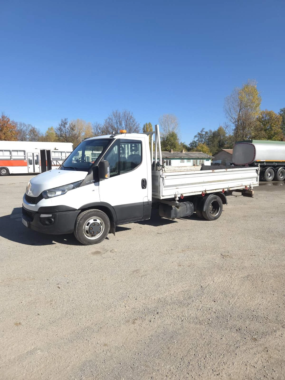 Iveco Daily 5021 с "Б" Категория, снимка 3 - Бусове и автобуси - 56246865