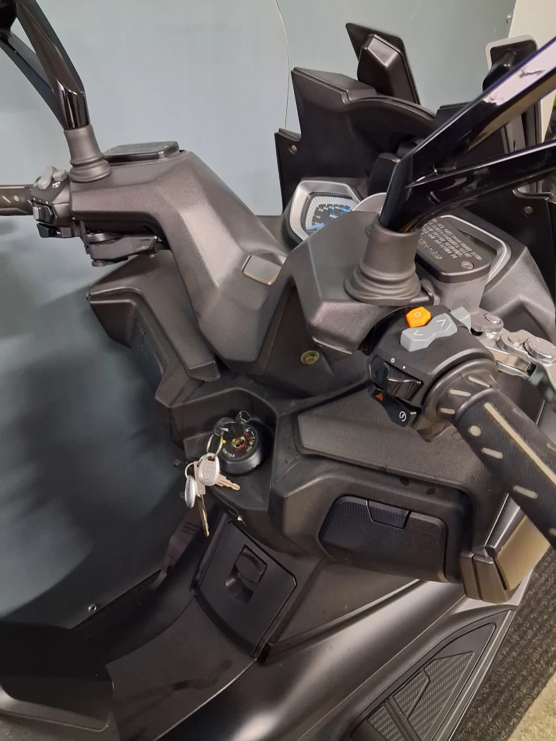 Kymco Xciting S 400i ABS FULL LED, снимка 12 - Мотоциклети и мототехника - 53275552