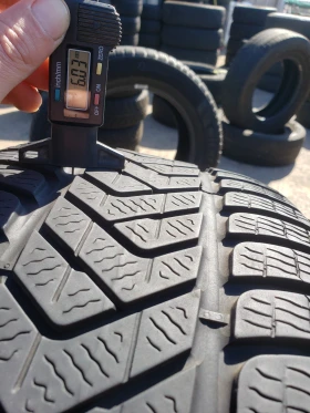Гуми Зимни 255/45R19, снимка 10