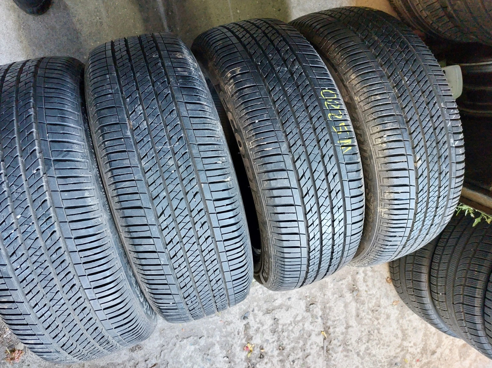 ���� 235/55R18 | Mobile.bg � ����������� 2