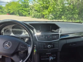 Mercedes-Benz E 220, снимка 11