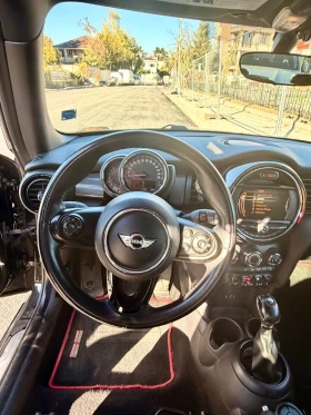 Mini Cooper 1.5/Пълно автокаско/Парктроник , снимка 11