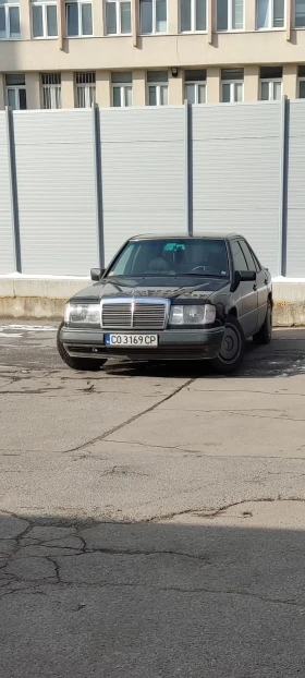 Mercedes-Benz 124 2.0е газ, снимка 1