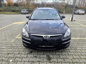 Hyundai I30 1.6CRDI/ПЕРФЕКТЕН, снимка 2
