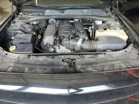 Dodge Challenger R/T SCAT PACK* 6.4L 485HP - 18975 € / 37111.87 лв. - 47638549 11