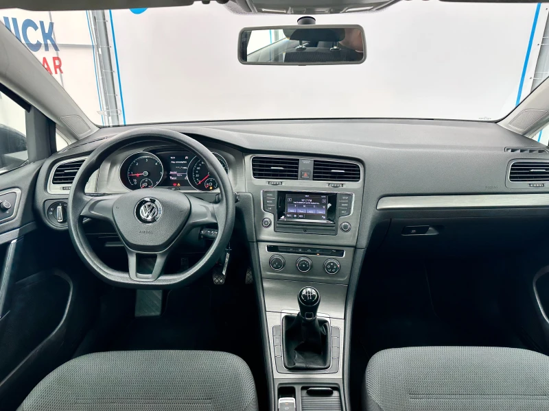 VW Golf 1.6TDI 110k.c Euro5B, снимка 8 - Автомобили и джипове - 51906149