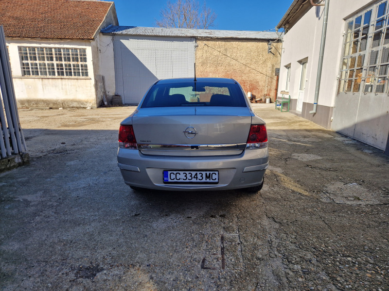 Opel Astra, снимка 4 - Автомобили и джипове - 46152819