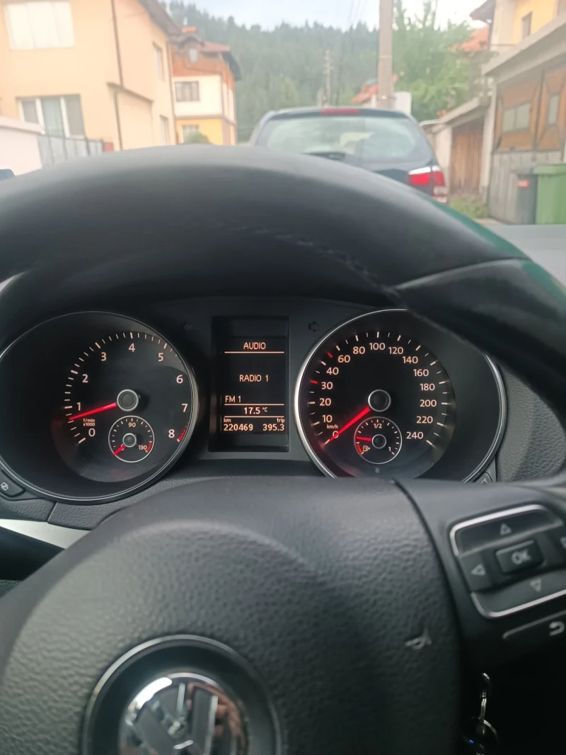 VW Golf 6, снимка 8 - Автомобили и джипове - 45513600