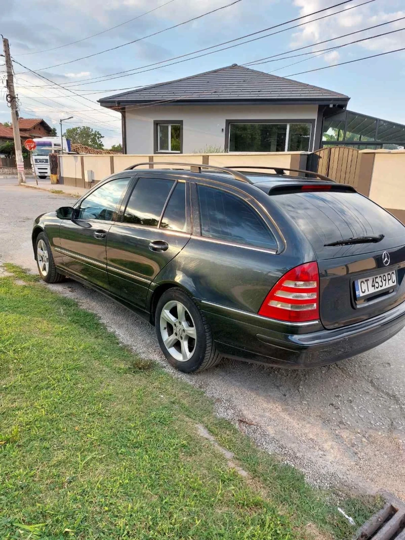 Mercedes-Benz C 200 Авангард, снимка 3 - Автомобили и джипове - 47004177