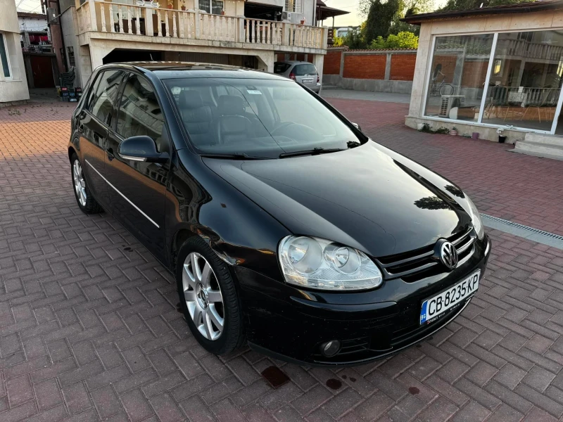 VW Golf, снимка 1 - Автомобили и джипове - 47242024