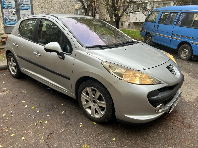 Peugeot 207 1.6 HDI, снимка 2 - Автомобили и джипове - 48156639