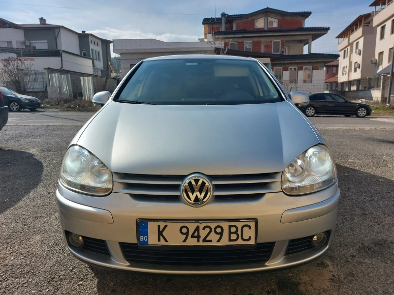 VW Golf VW Golf 1.6 FSI, снимка 1 - Автомобили и джипове - 49289478