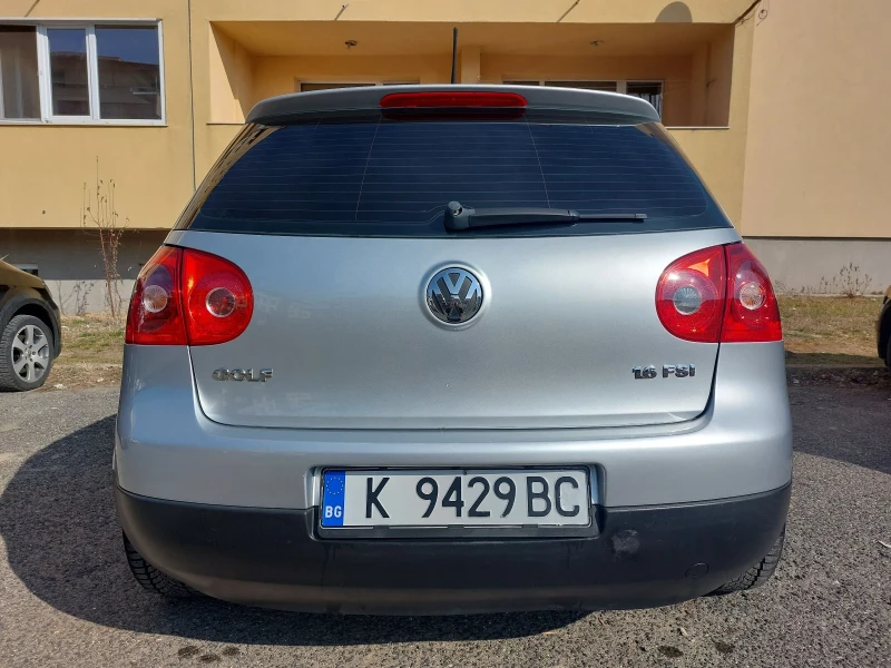 VW Golf VW Golf 1.6 FSI, снимка 4 - Автомобили и джипове - 49289478