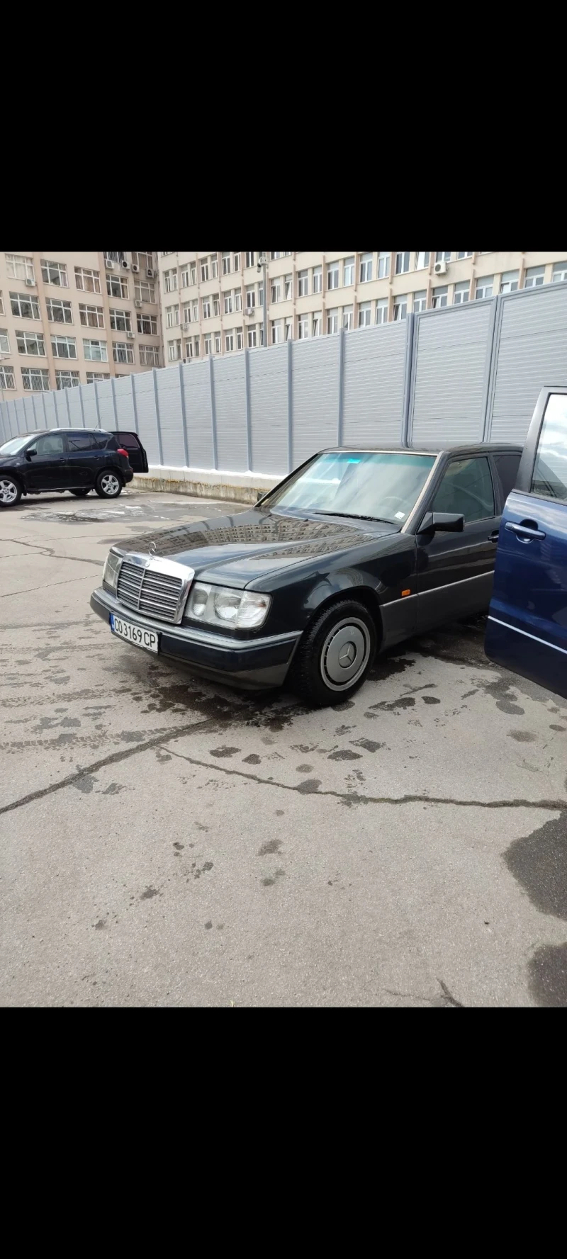 Mercedes-Benz 124 2.0е газ, снимка 3 - Автомобили и джипове - 49315385