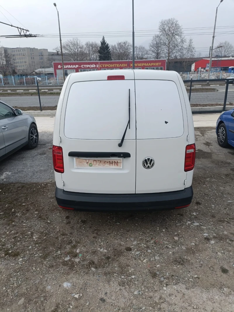VW Caddy, снимка 3 - Автомобили и джипове - 49480637