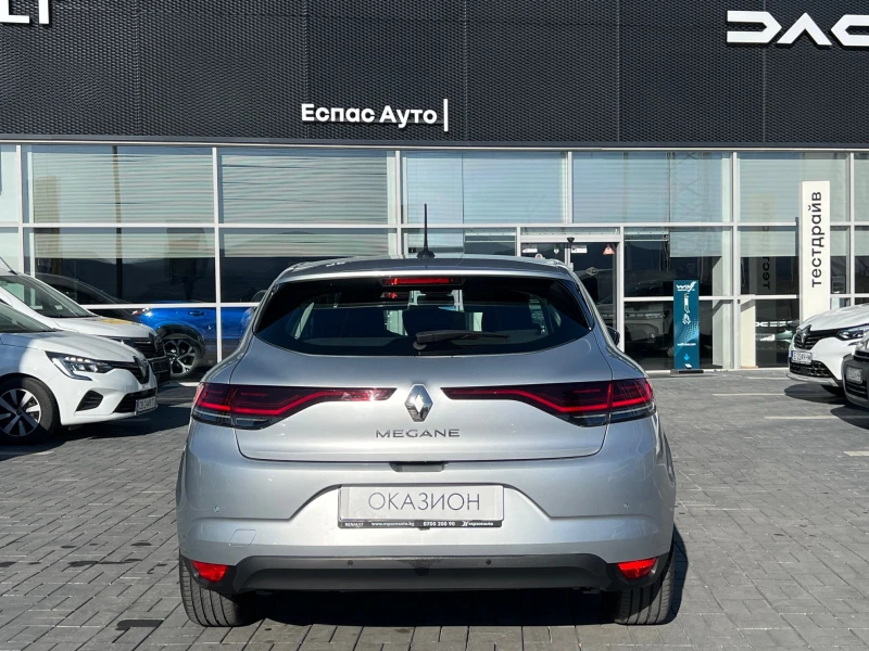 Renault Megane Hatch 1.5 dCi /115 к.с., снимка 6 - Автомобили и джипове - 49587184