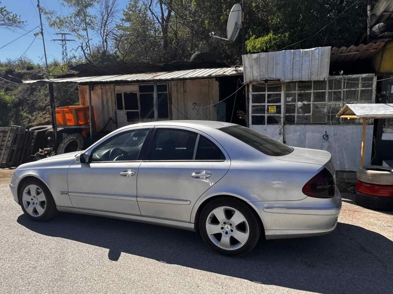 Mercedes-Benz E 220 Mercedes E220 CDI , снимка 3 - Автомобили и джипове - 52853977