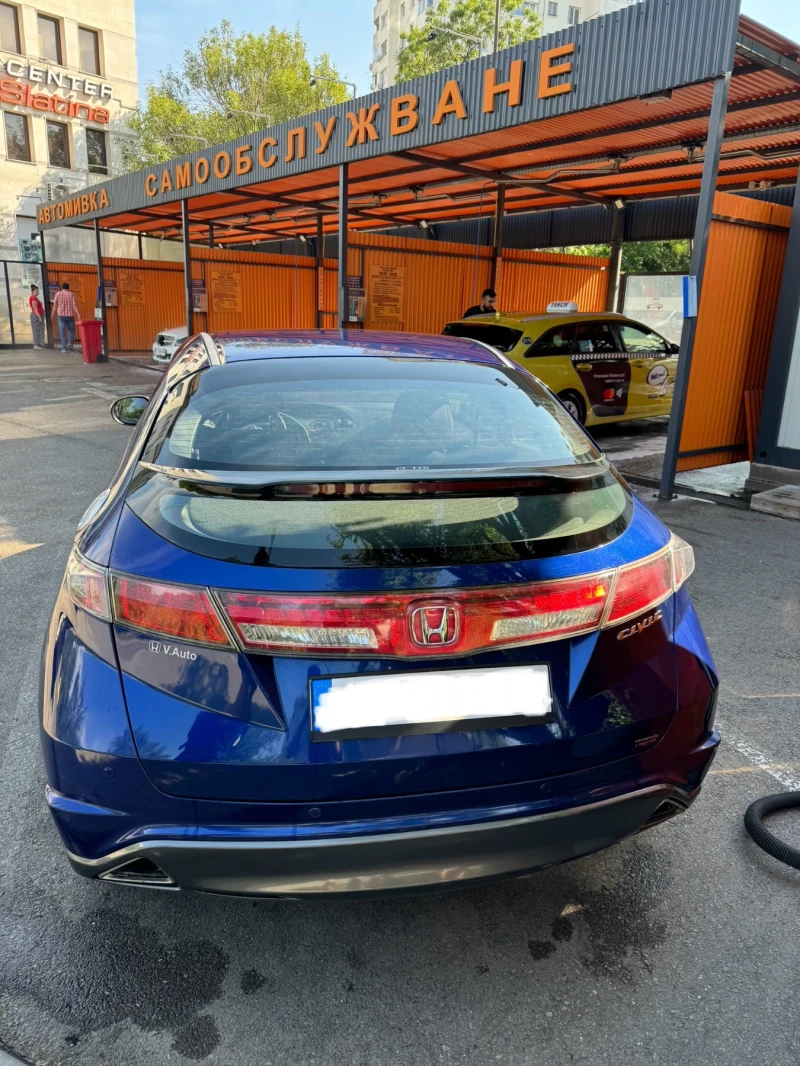 Honda Civic 2.2 iCTDI - FACELIFT, снимка 3 - Автомобили и джипове - 51920886