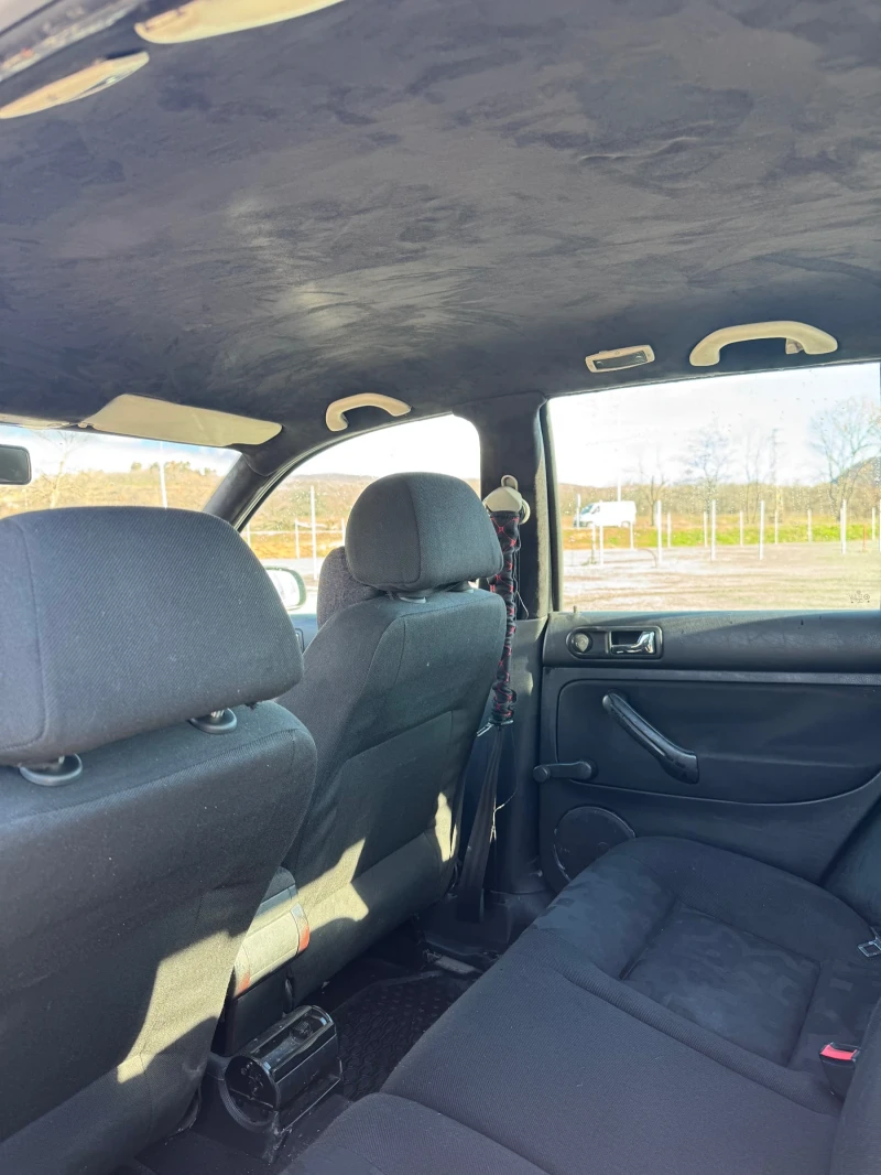 VW Golf 1.9 tdi, снимка 10 - Автомобили и джипове - 53109133