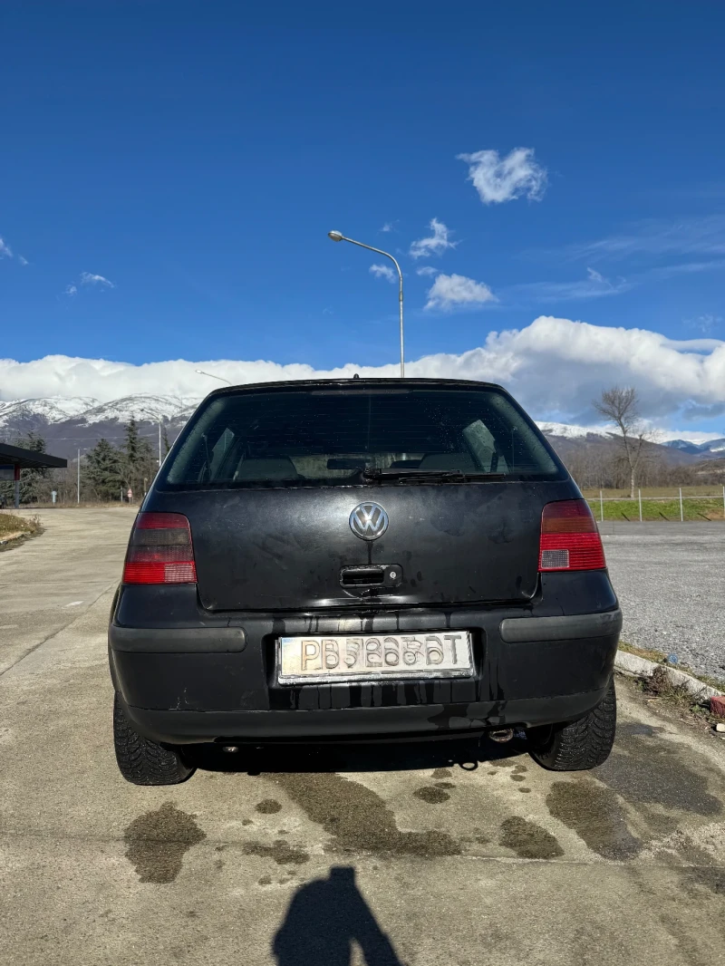 VW Golf 1.9 tdi, снимка 5 - Автомобили и джипове - 53109133