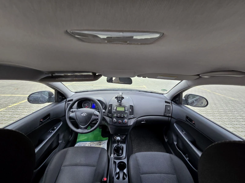 Hyundai I30 1.6CRDI/ПЕРФЕКТЕН, снимка 15 - Автомобили и джипове - 53270690