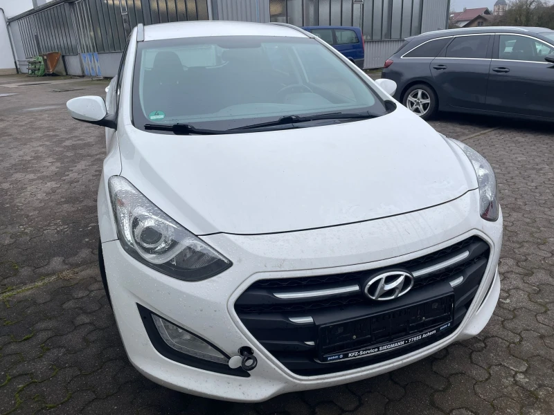 Hyundai I30 1.6 CRDi Германия , снимка 2 - Автомобили и джипове - 53597668